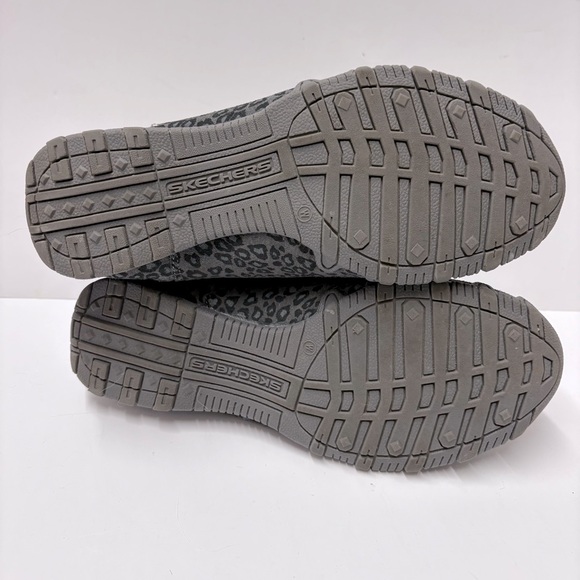 Skechers Relaxed Fit Leopard Print Memory Foam Fur Lined Booties Sz 9.5 WIDE - Picture 5 of 5